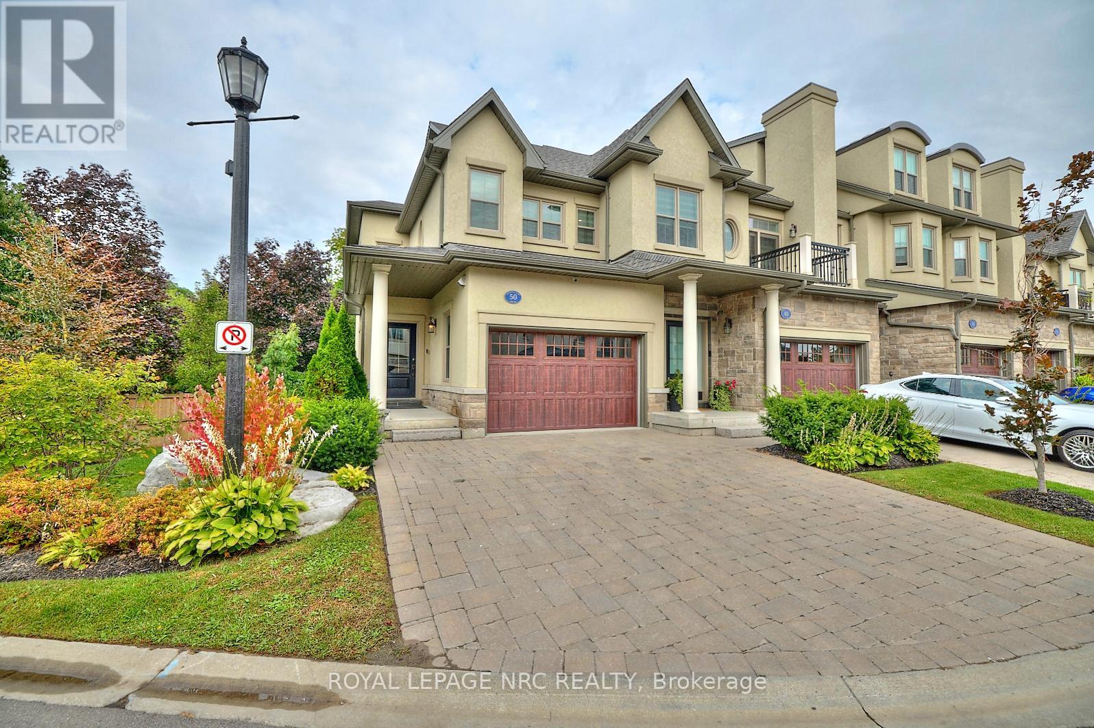 50 Aberdeen Lane S, Niagara-On-The-Lake, Ontario  L0S 1J0 - Photo 2 - X14114762