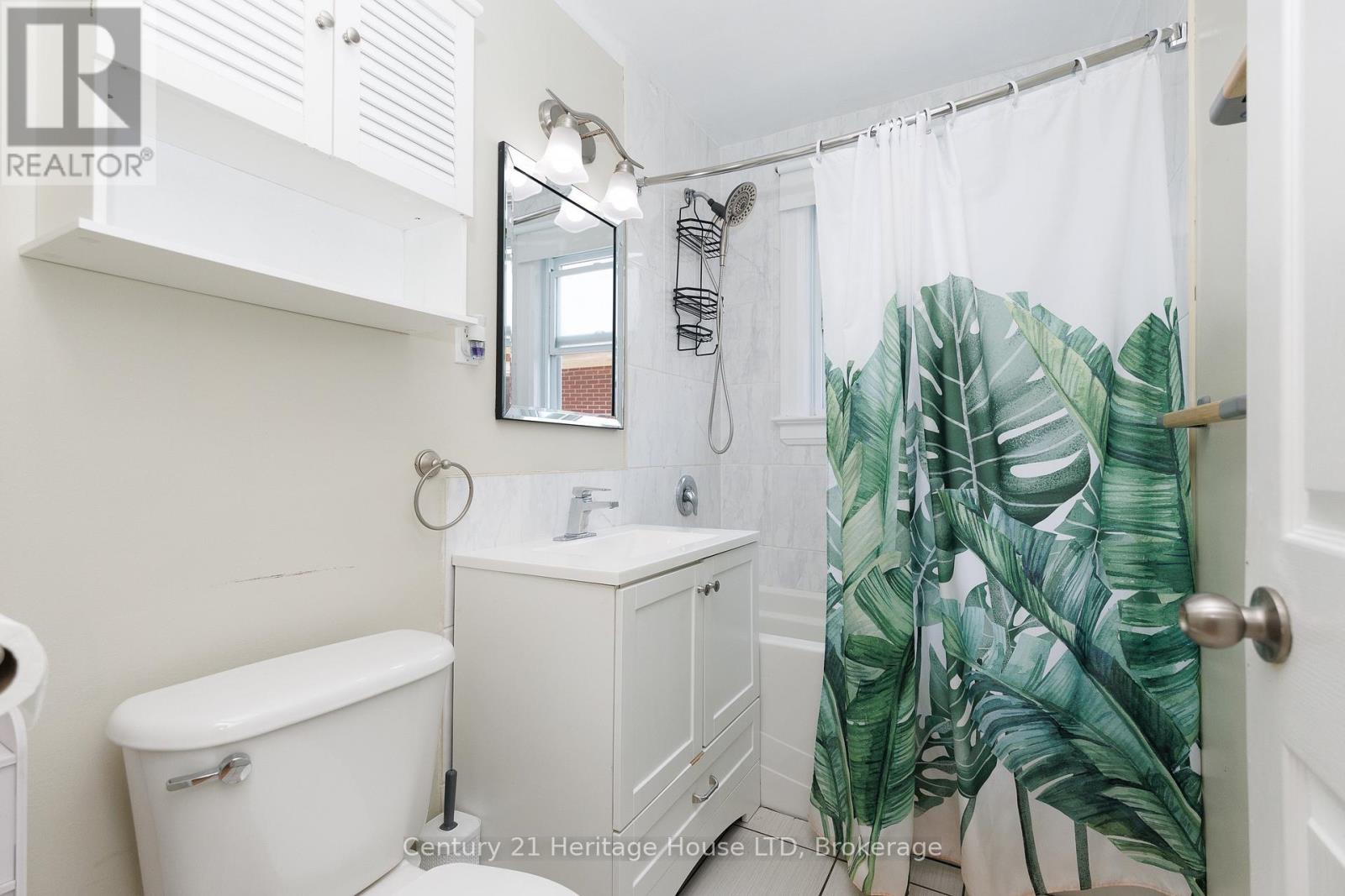 6477 Barker Street, Niagara Falls, Ontario  L2G 1Y6 - Photo 14 - X14115028