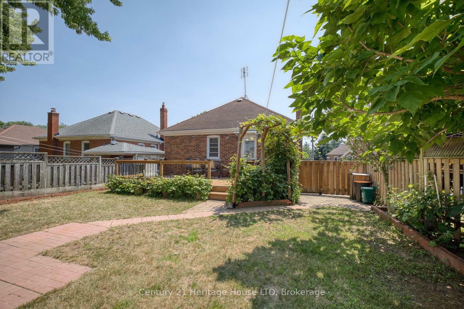 6477 Barker Street, Niagara Falls, Ontario  L2G 1Y6 - Photo 32 - X14115028