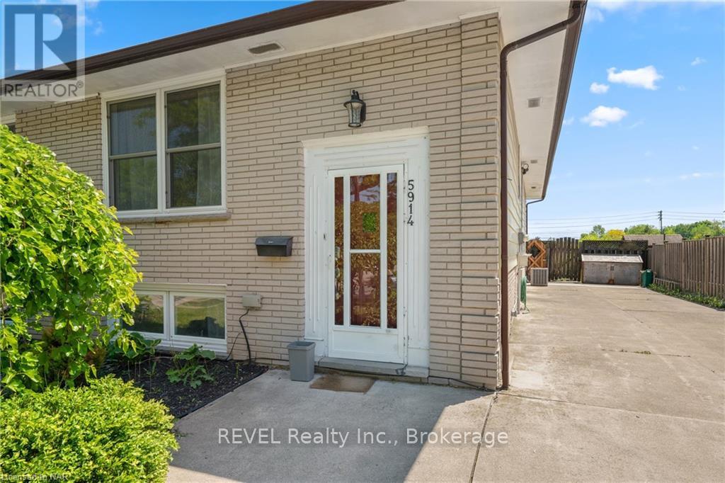 5914 Frontenac Street, Niagara Falls, Ontario  L2G 3B2 - Photo 2 - X14115152