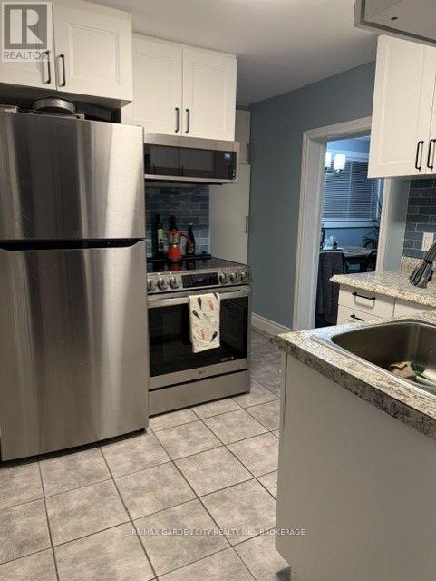 16 Leeson Street, St. Catharines, Ontario  L2T 2R3 - Photo 6 - X14115550