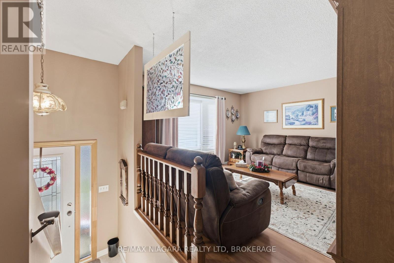 8372 Mundare Crescent, Niagara Falls, Ontario  L2G 7M5 - Photo 7 - X14115594