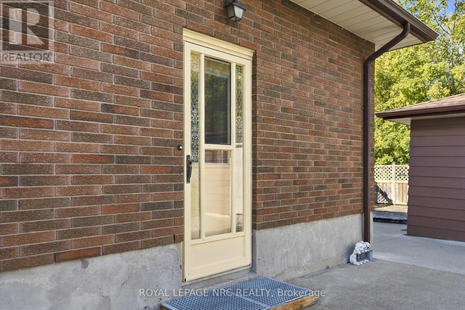 13 Hardwood Grove, St. Catharines, Ontario  L2P 1K3 - Photo 31 - X14115640
