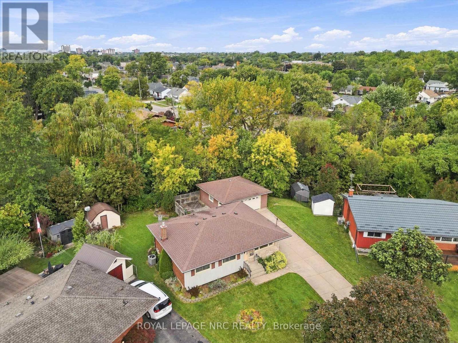 13 Hardwood Grove, St. Catharines, Ontario  L2P 1K3 - Photo 41 - X14115640