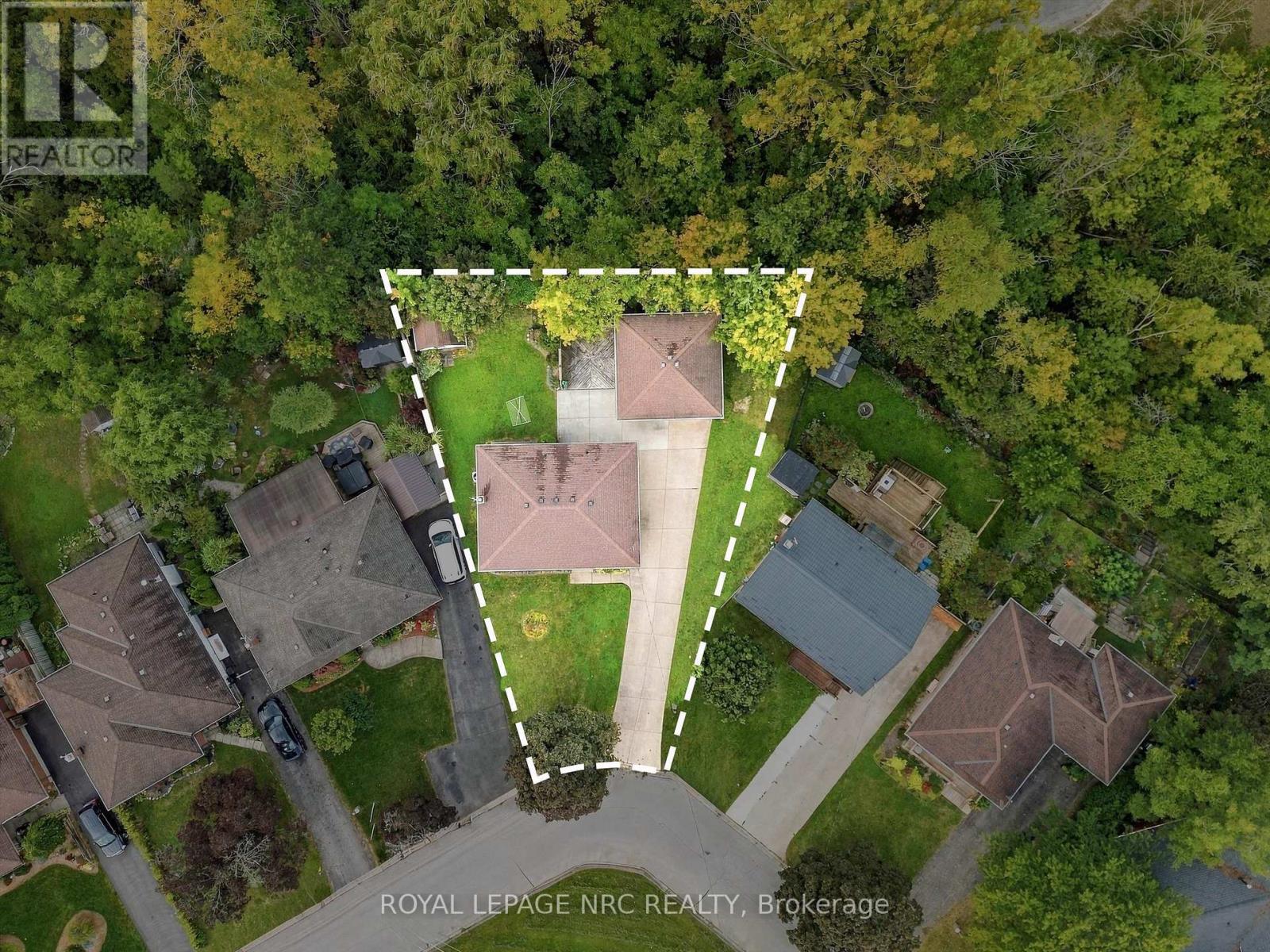 13 Hardwood Grove, St. Catharines, Ontario  L2P 1K3 - Photo 42 - X14115640