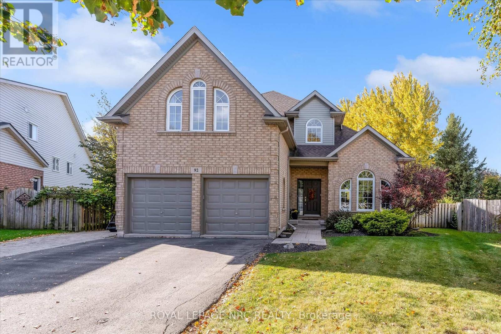 92 Ward Circle, Thorold, Ontario  L2V 5C4 - Photo 1 - X14116054