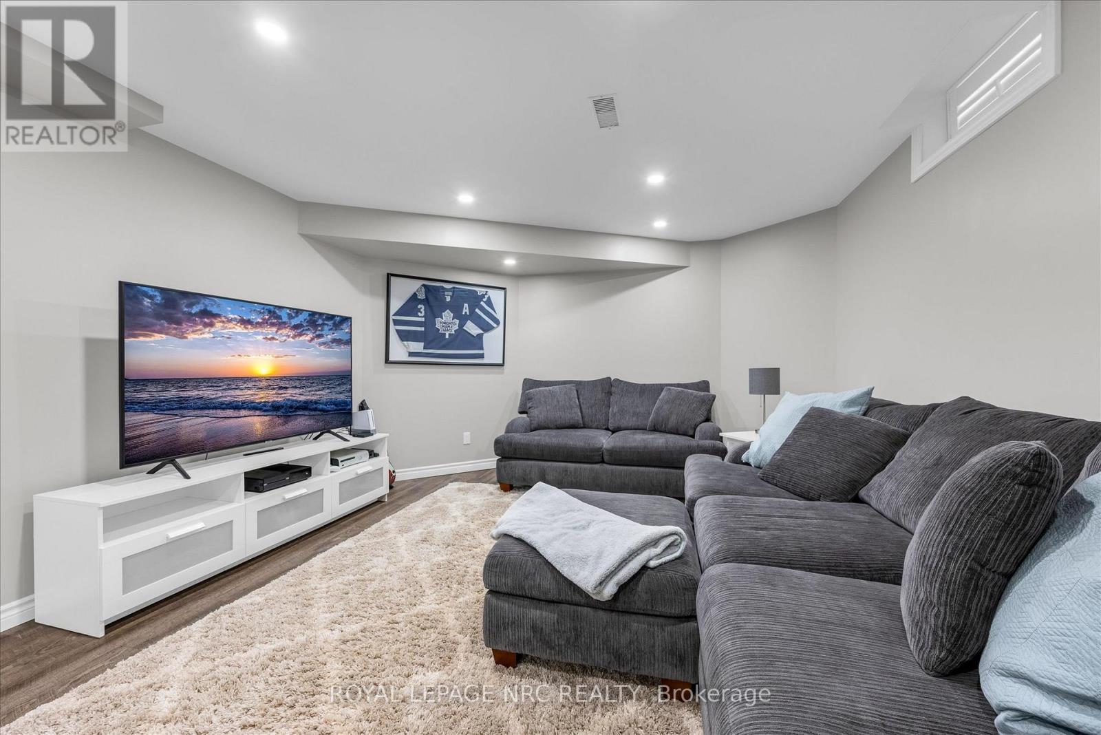 92 Ward Circle, Thorold, Ontario  L2V 5C4 - Photo 26 - X14116054