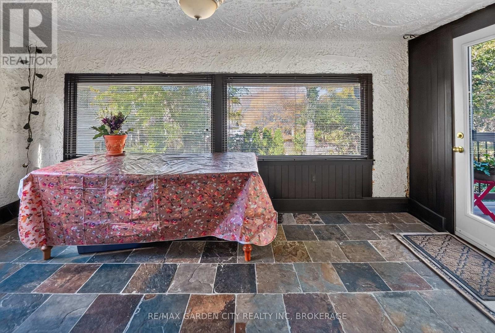 38 Clairmont Street, Thorold, Ontario  L2V 1R6 - Photo 20 - X14116236