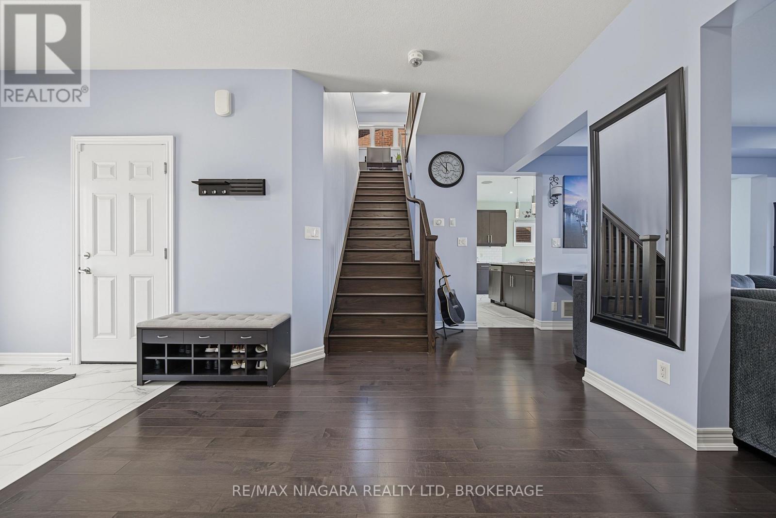 8 Elderberry Road, Thorold, Ontario  L2V 0E7 - Photo 10 - X14116744