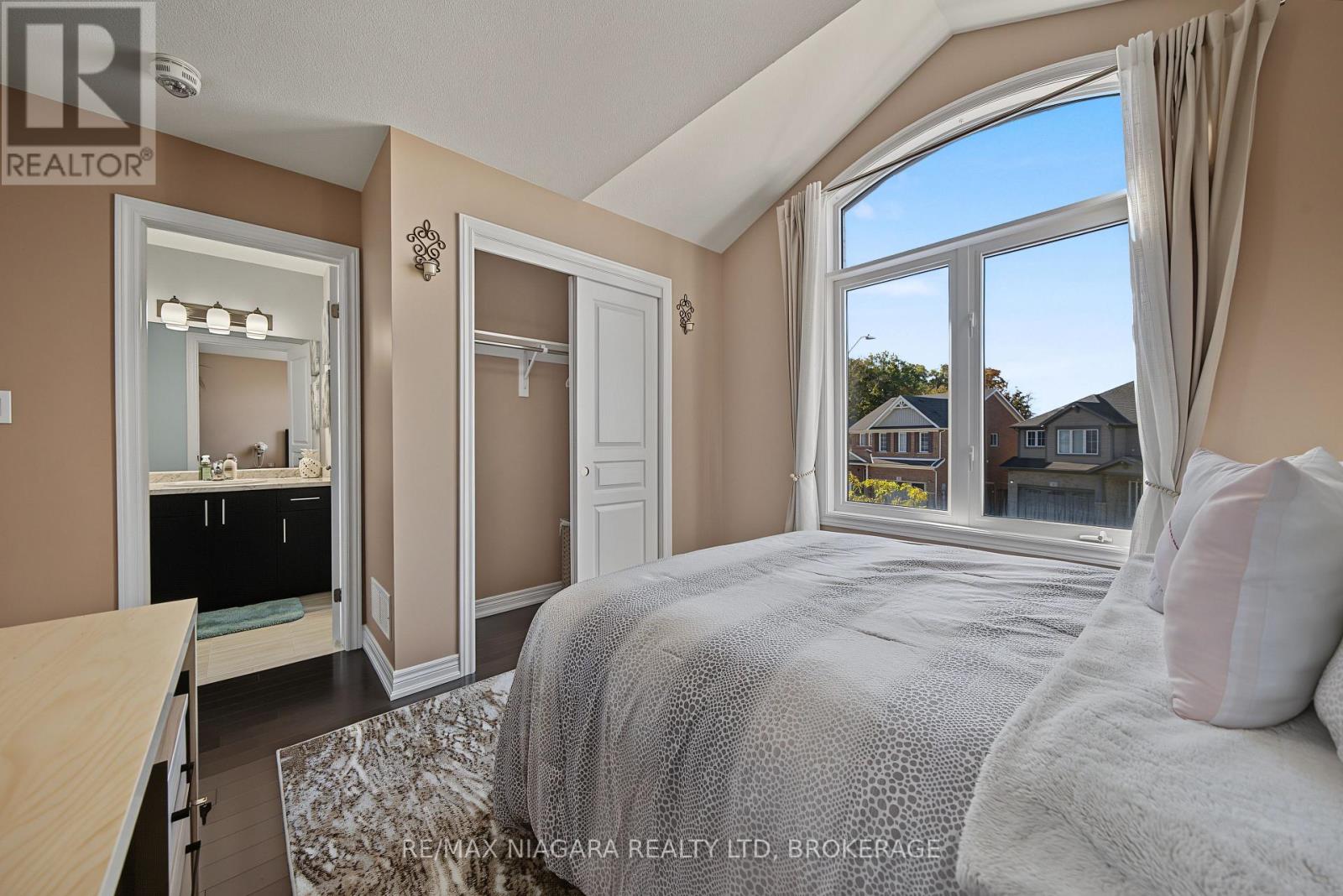 8 Elderberry Road, Thorold, Ontario  L2V 0E7 - Photo 23 - X14116744