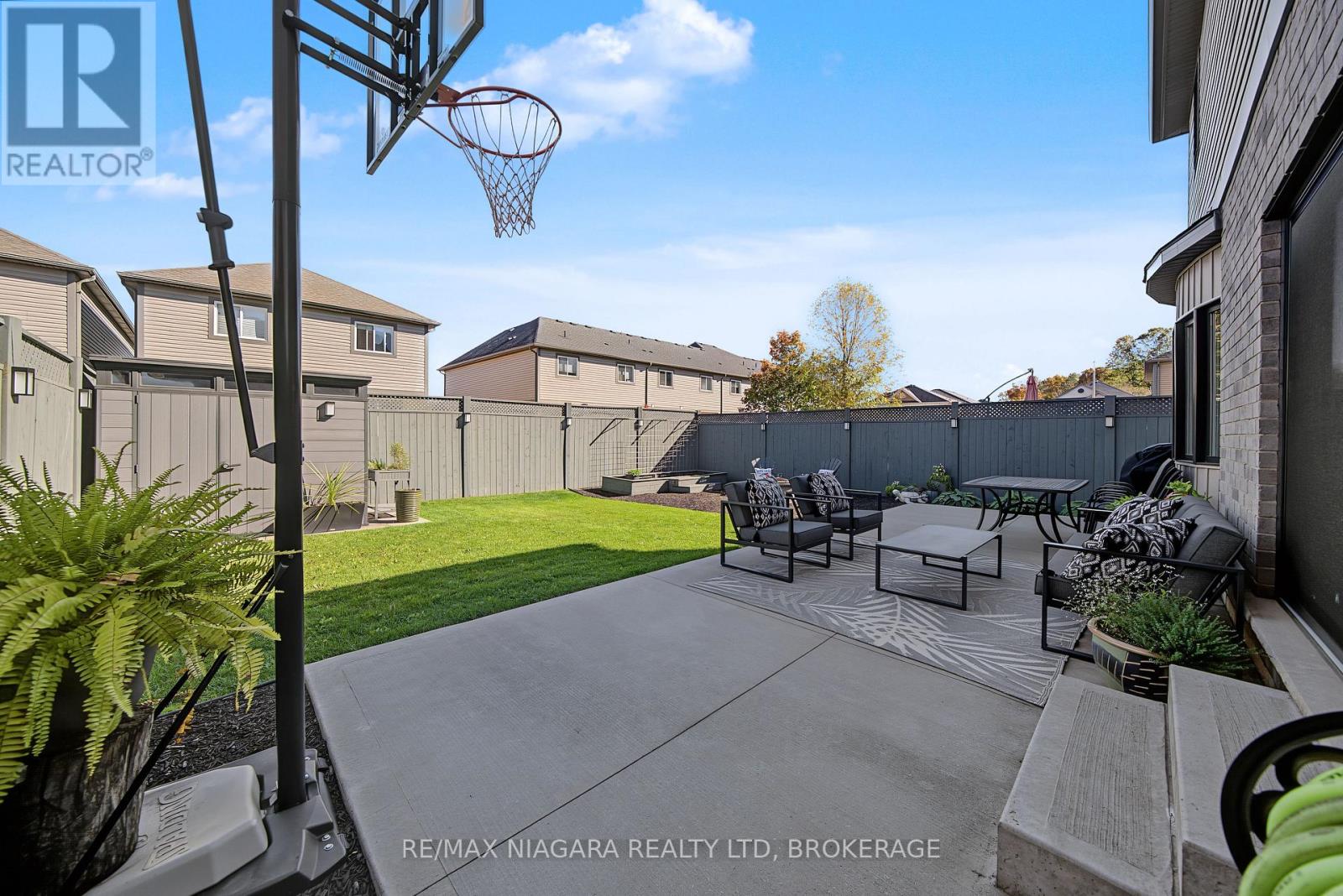 8 Elderberry Road, Thorold, Ontario  L2V 0E7 - Photo 39 - X14116744