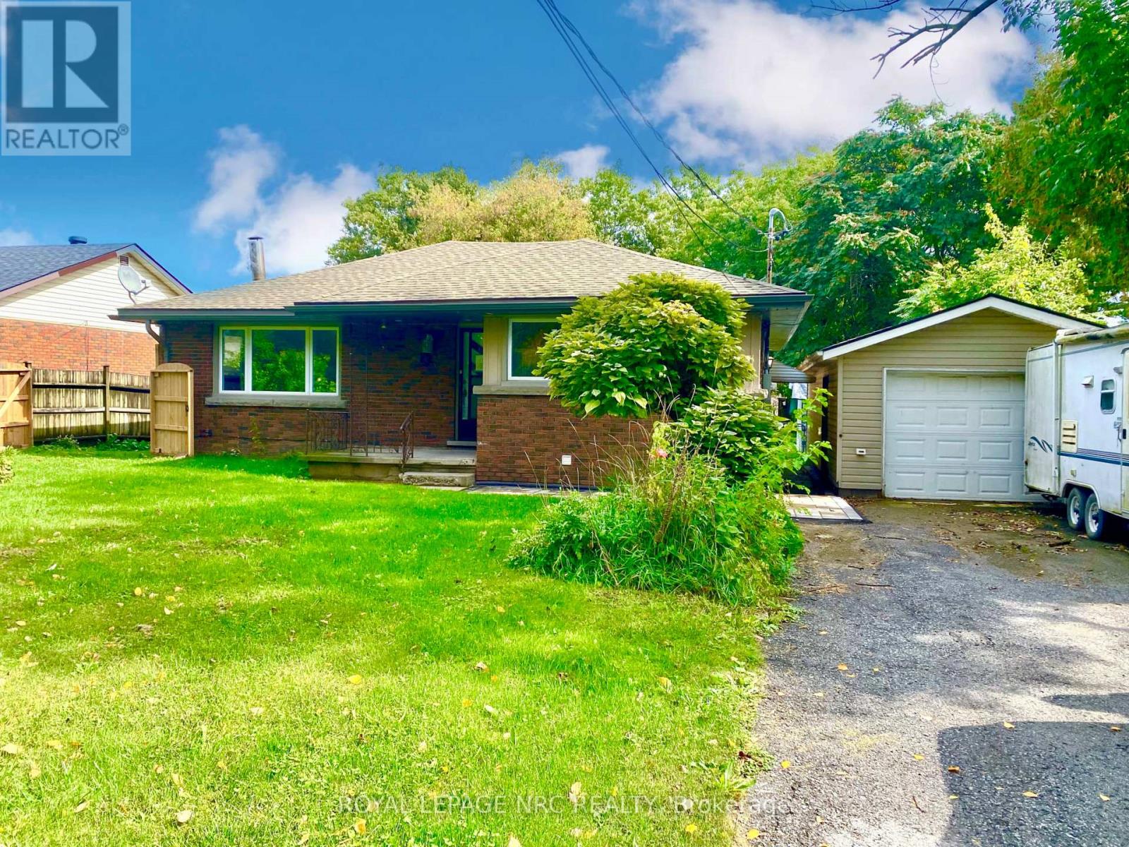 1986 Stanley Av Avenue, Niagara Falls, Ontario  L2E 6S4 - Photo 1 - X14117584