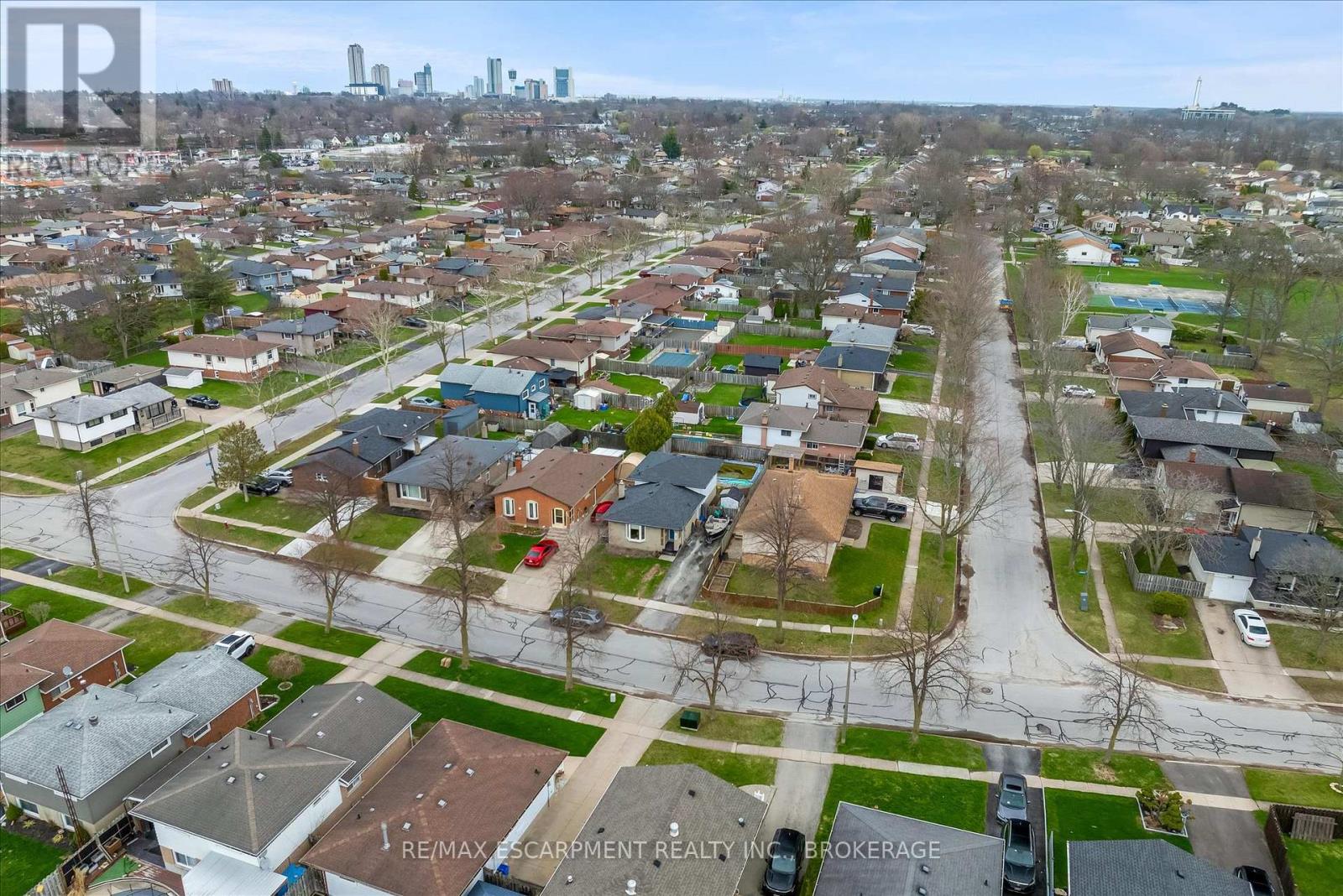 7506 Jubilee Drive, Niagara Falls, Ontario  L2G 7J5 - Photo 33 - X14118176